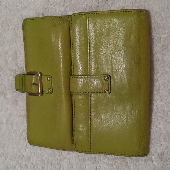 MICHAEL Michael Kors Lime Green Hobo Bag with Tassel & Wallet - Picture 8 of 16